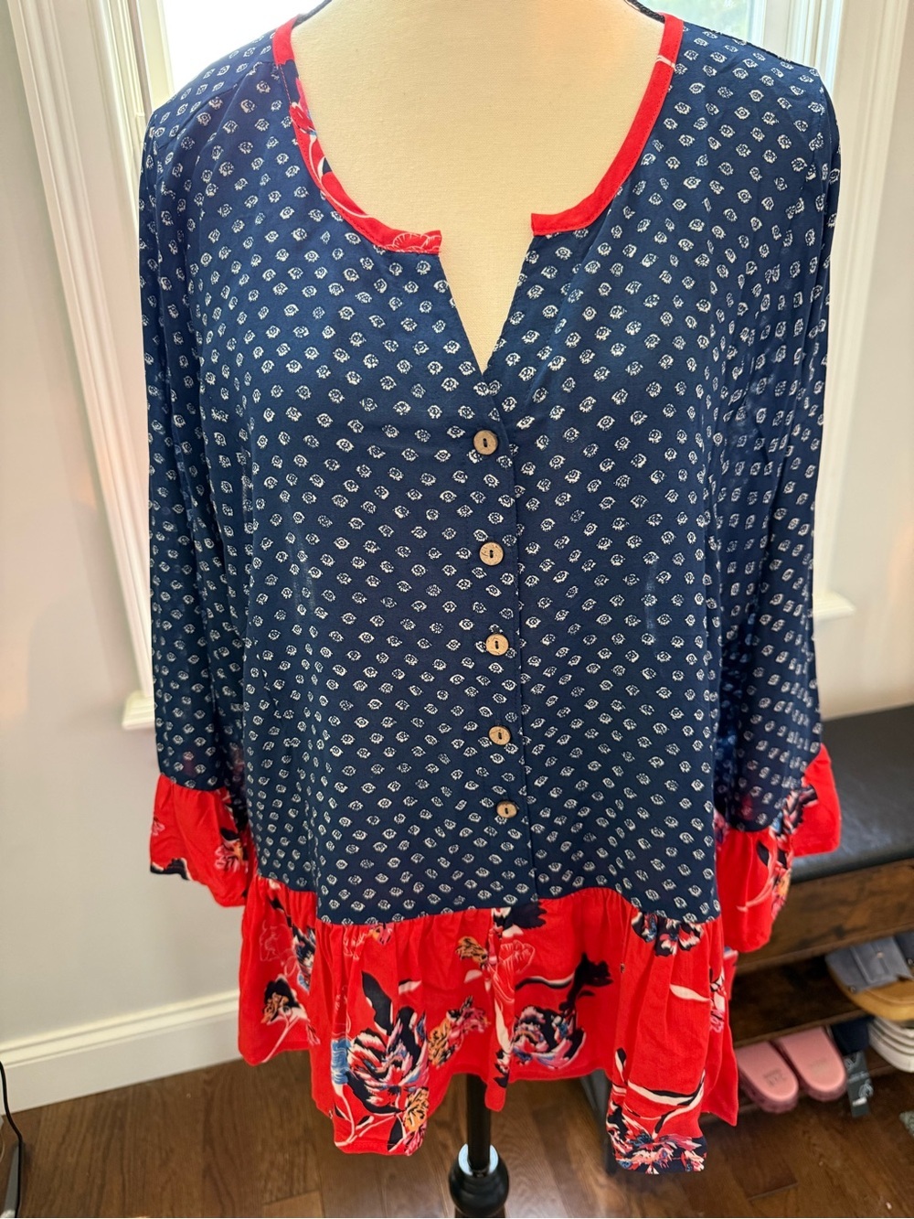 Beautiful grand & greene Navy and Red Button-Front Tunic Size Large BNWT